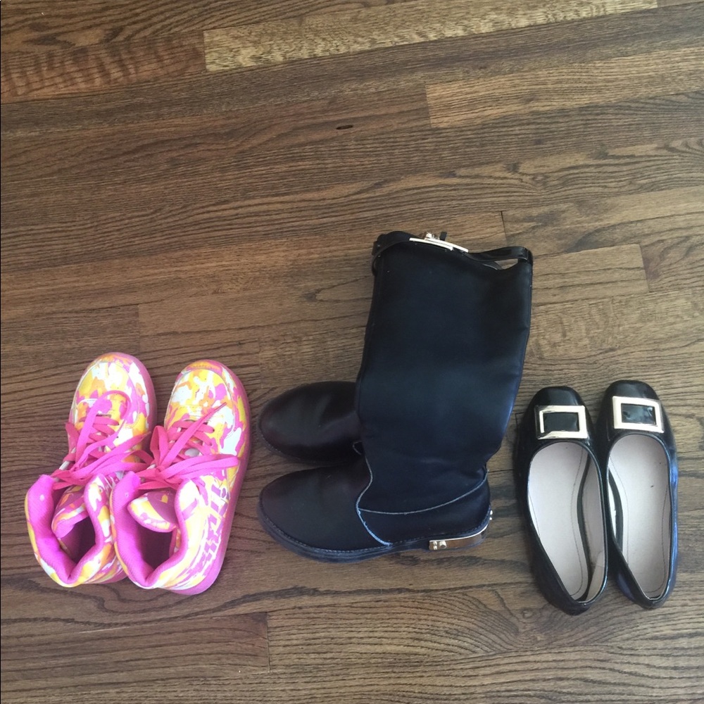 Black boot，sneaker，flat shoes
